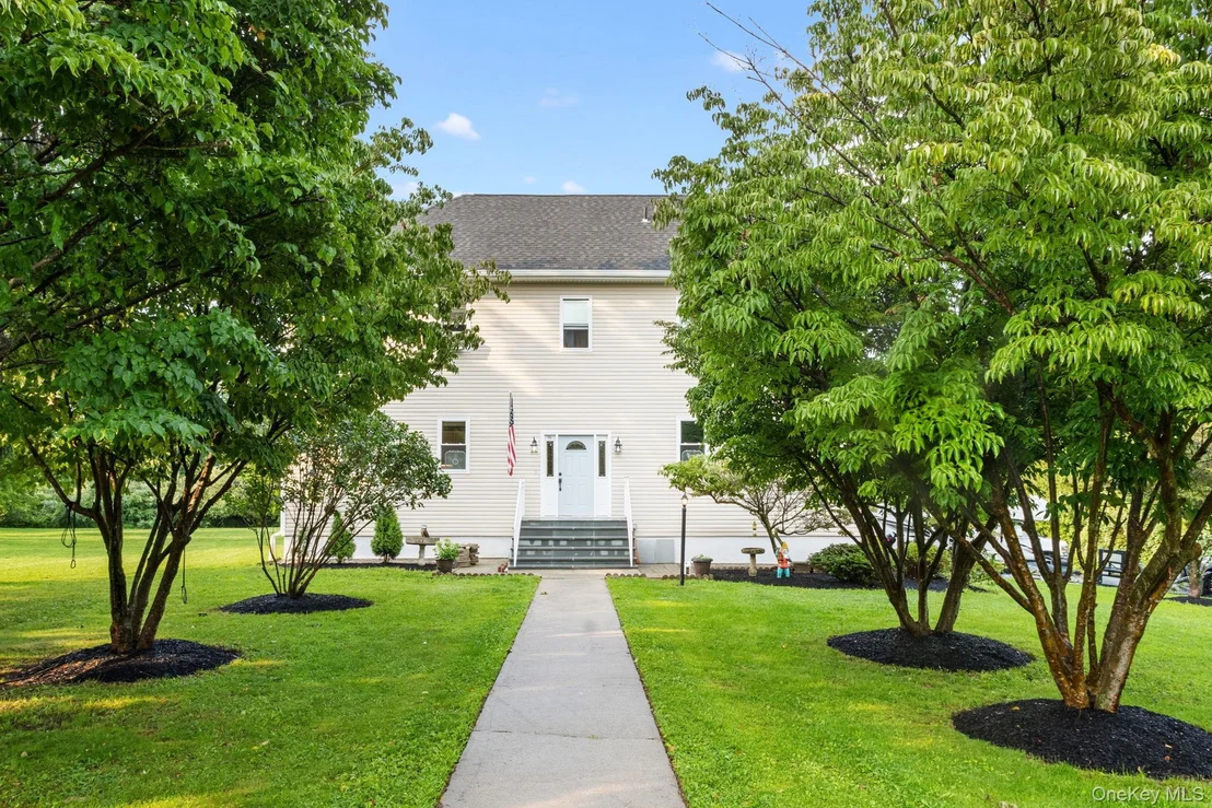 Photo of 75 Sunset Drive