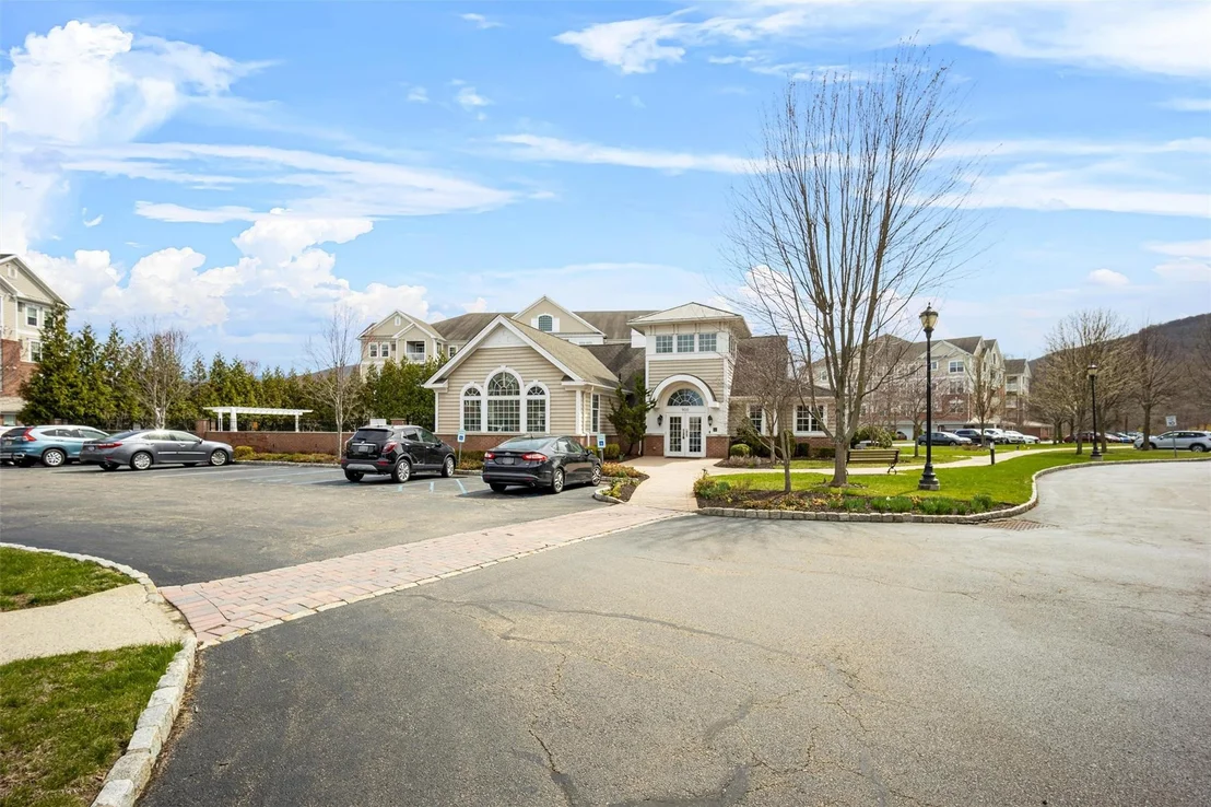Photo of 134 Regency Drive