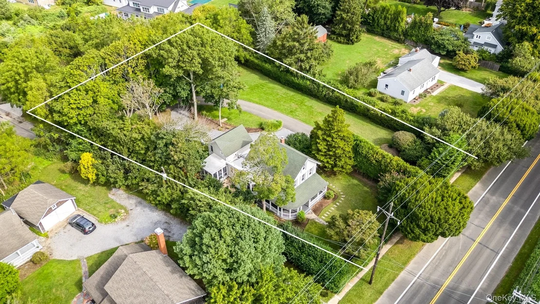 Photo of 25105 Main Road N
