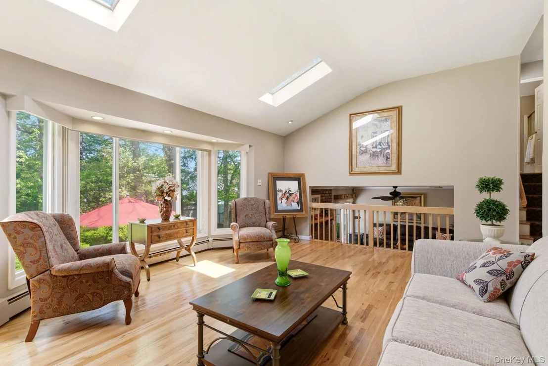 Photo of 33 Roy Drive