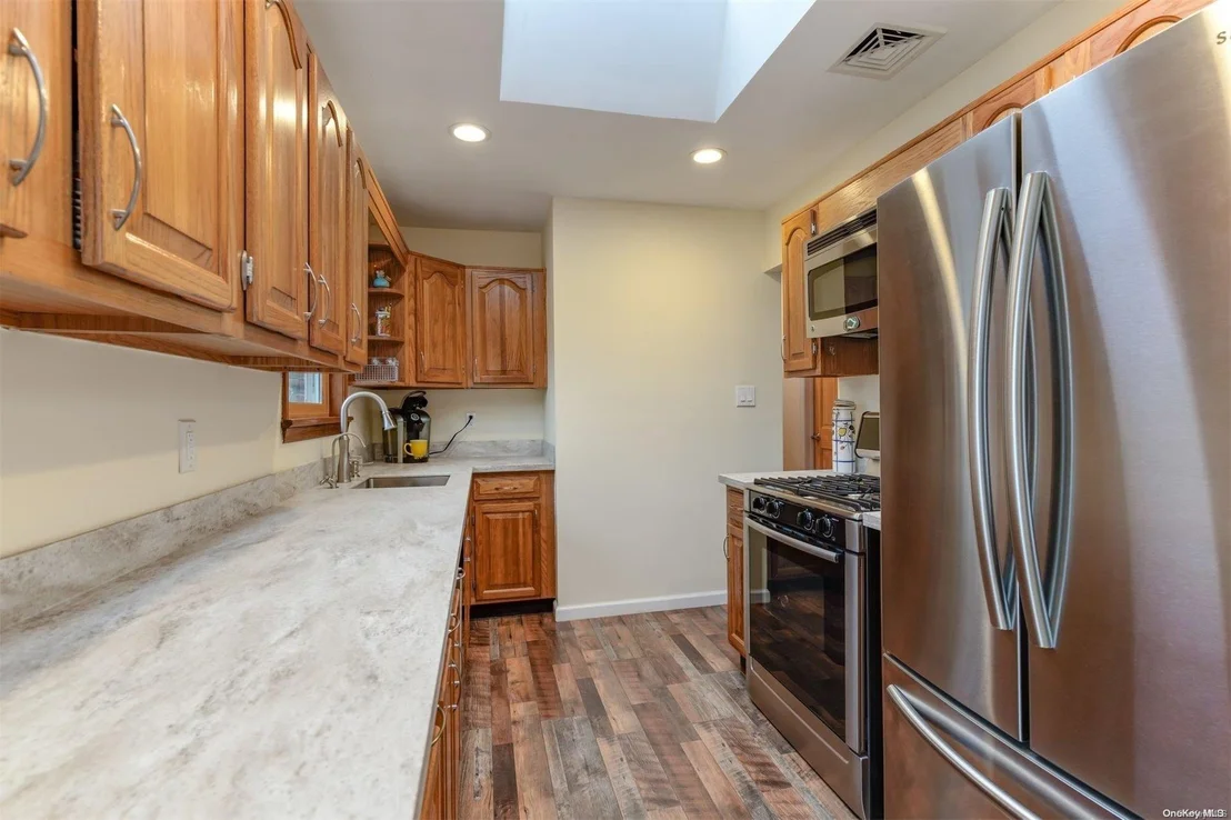 Photo of 78 Howell Drive