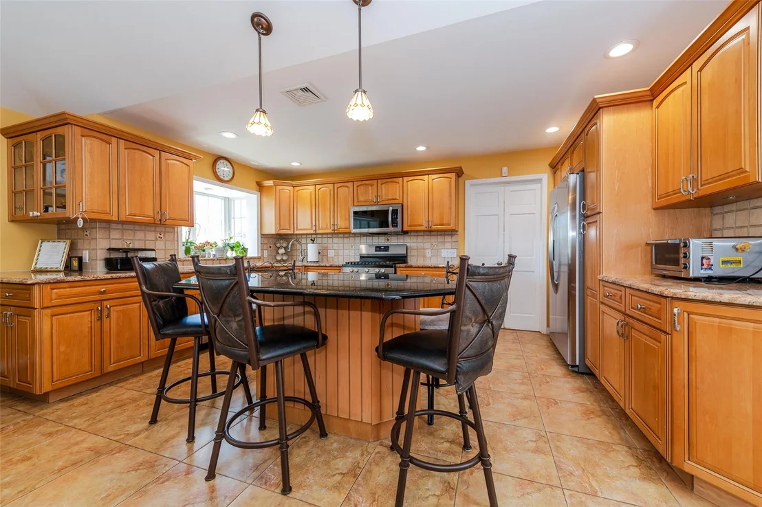 Photo of 3275 Bay Front Drive