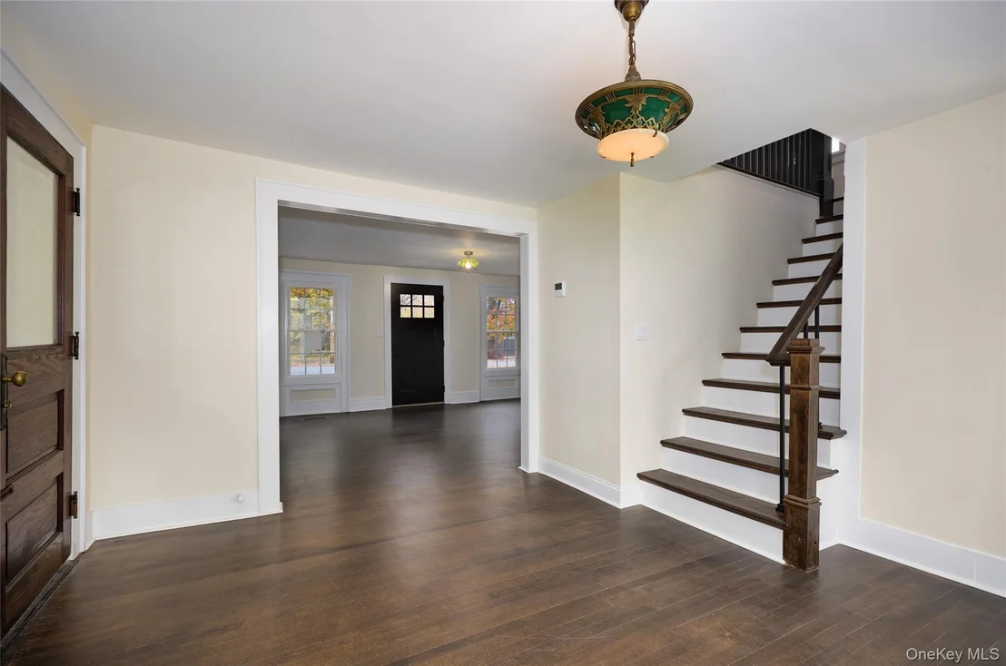 Photo of 30 Myrtle Avenue
