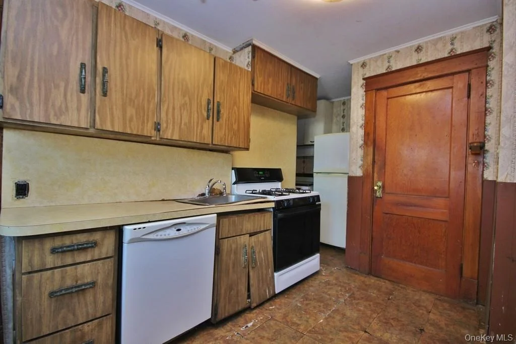 Photo of 662 Highland Avenue
