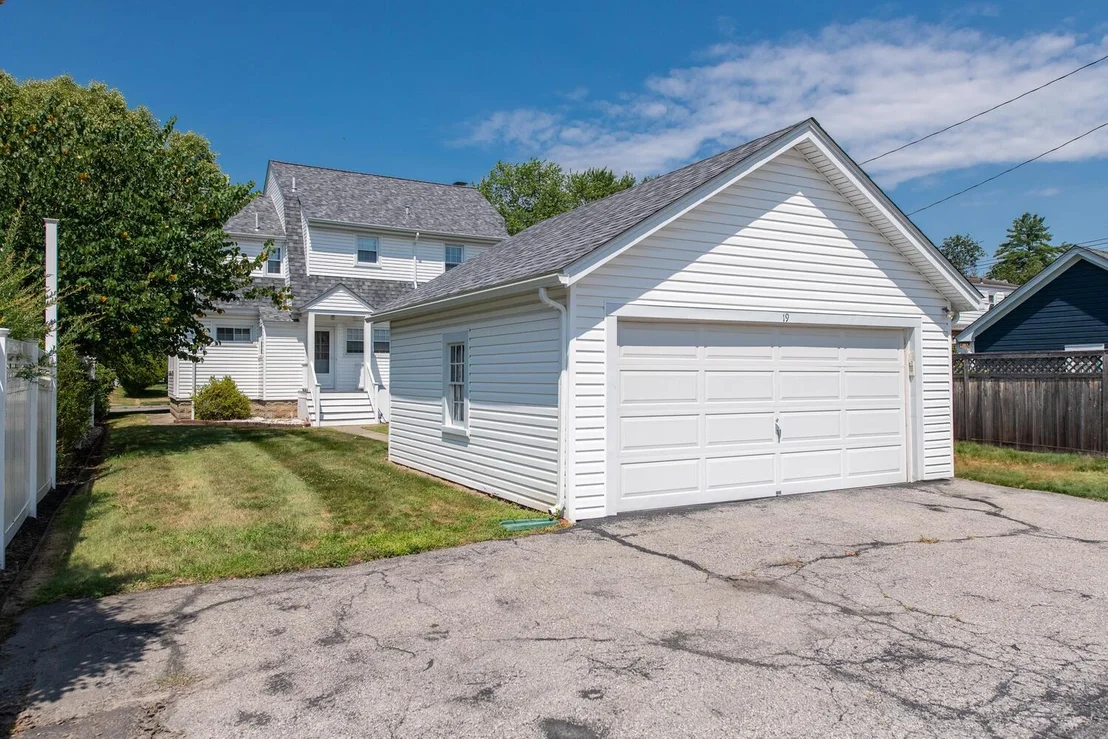 Photo of 19 Kingston Avenue