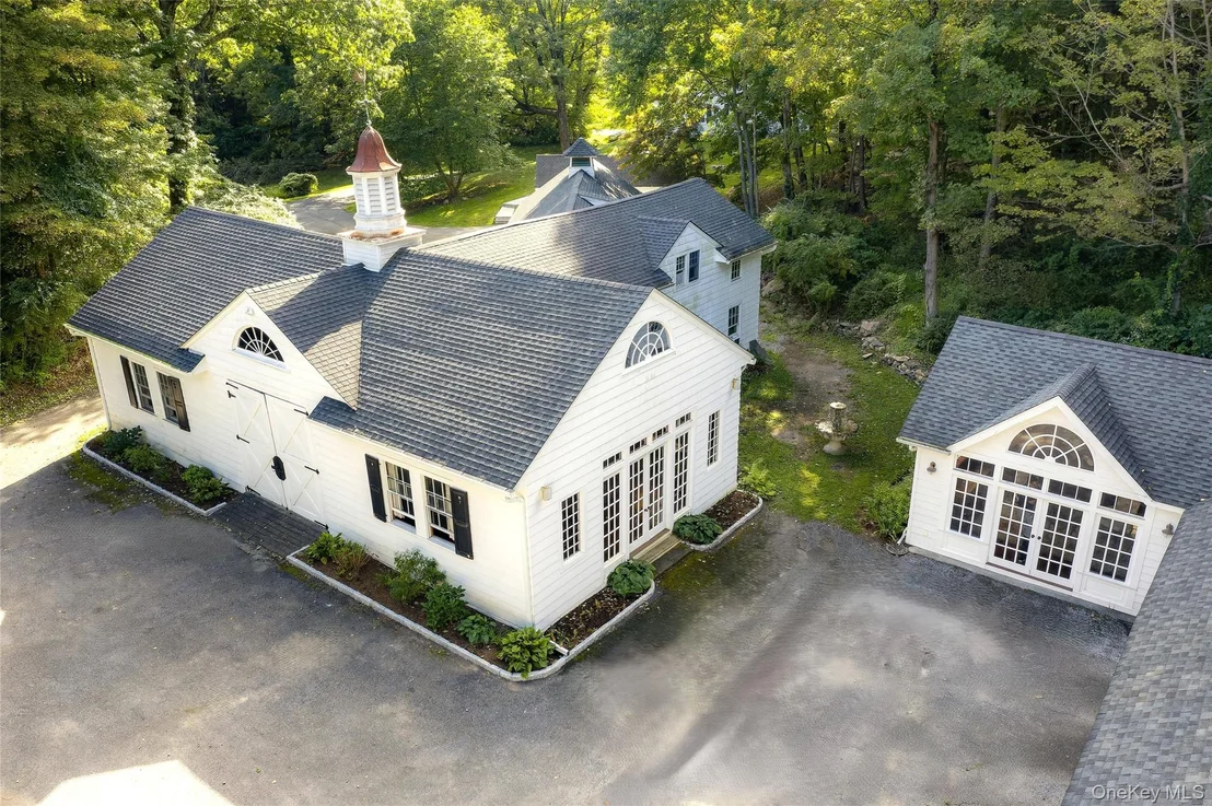 Photo of 9 Cole Drive