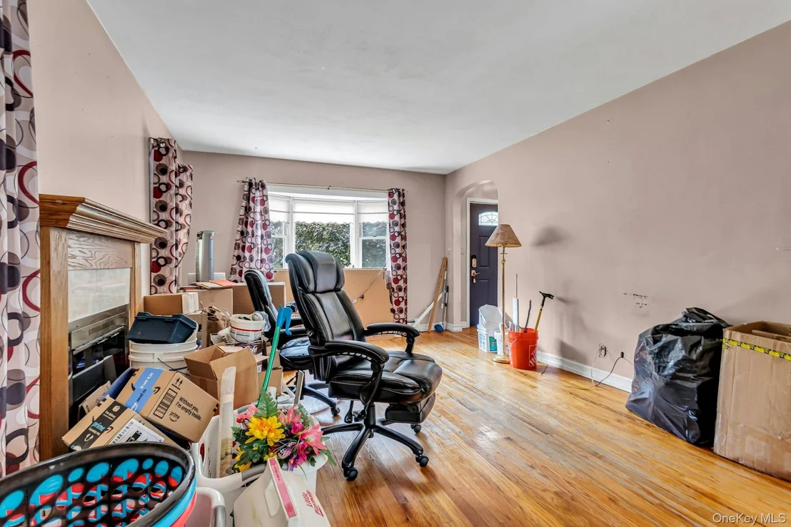 Photo of 35 Willits Road