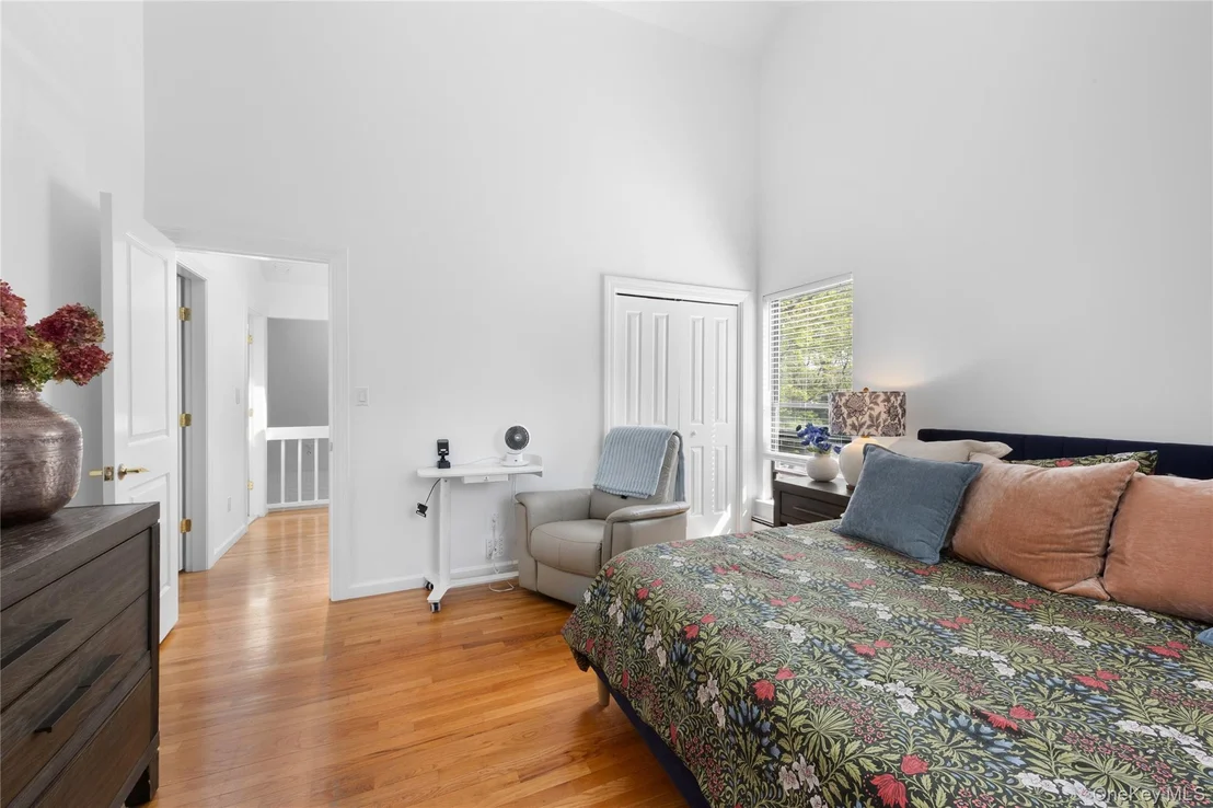 Photo of 37 Blue Jay Way