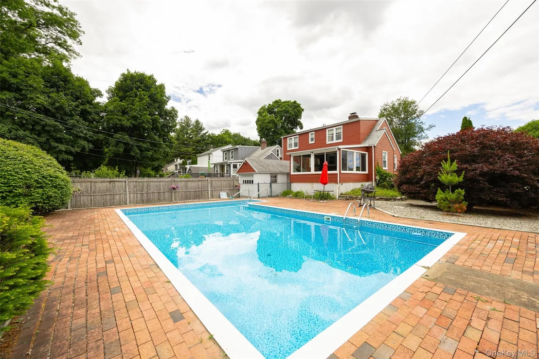 Photo of 31 Kingston Avenue