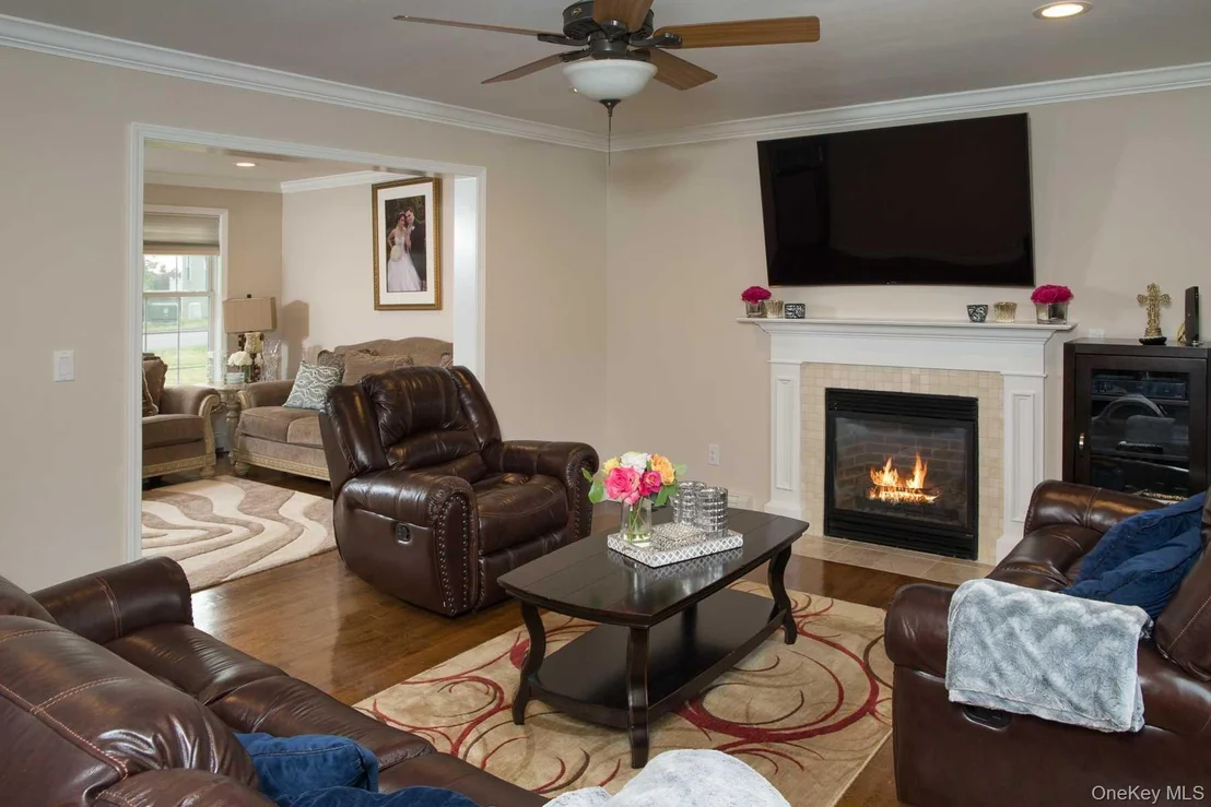 Photo of 6 Jamil Court