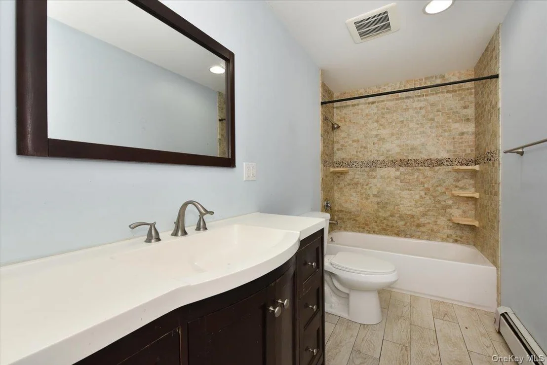 Photo of 20 Dumond Place