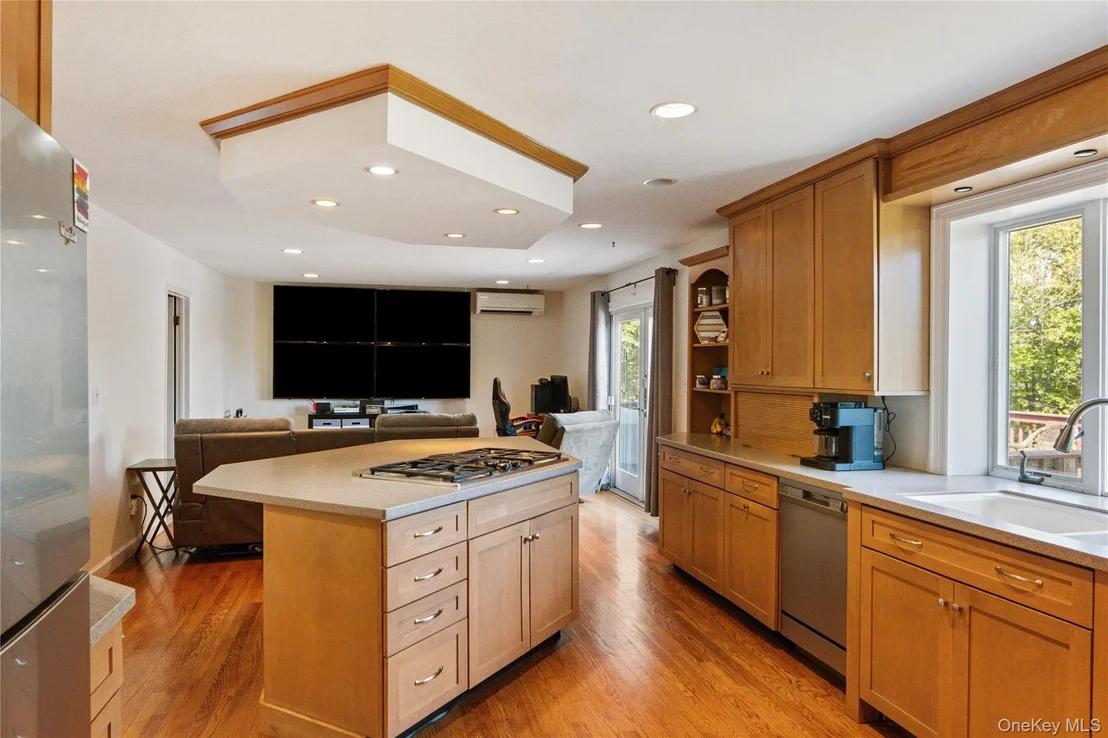 Photo of 10 Sunset Heights