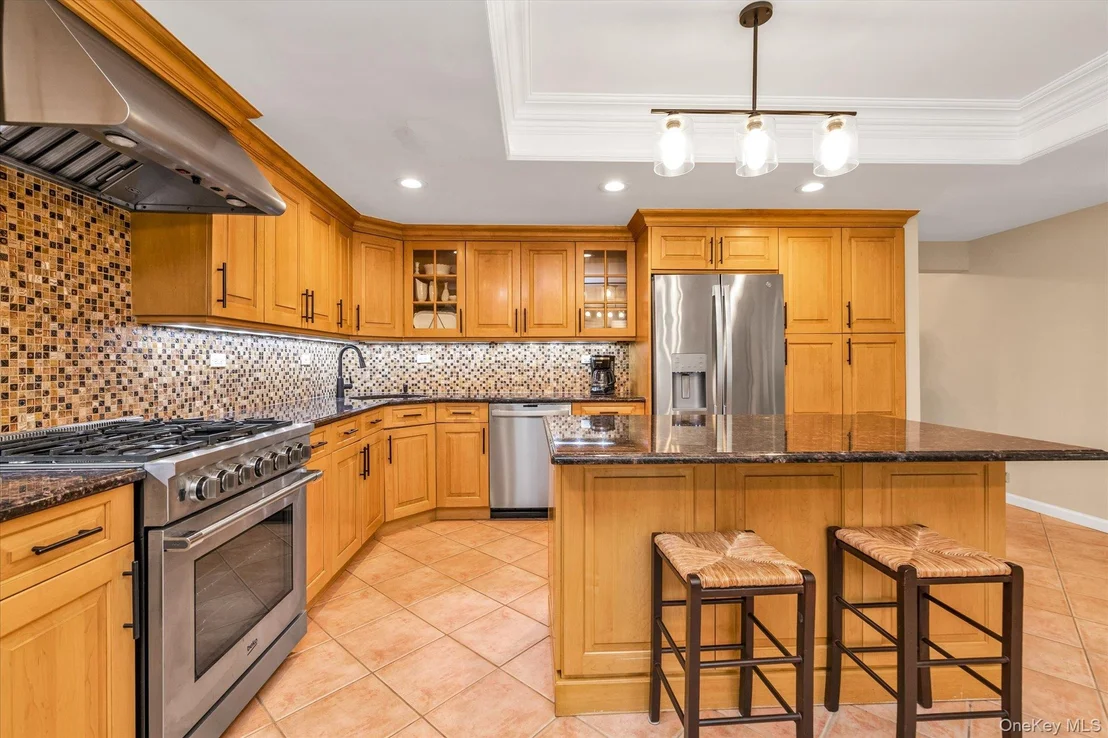 Photo of 15 Bluff Circle