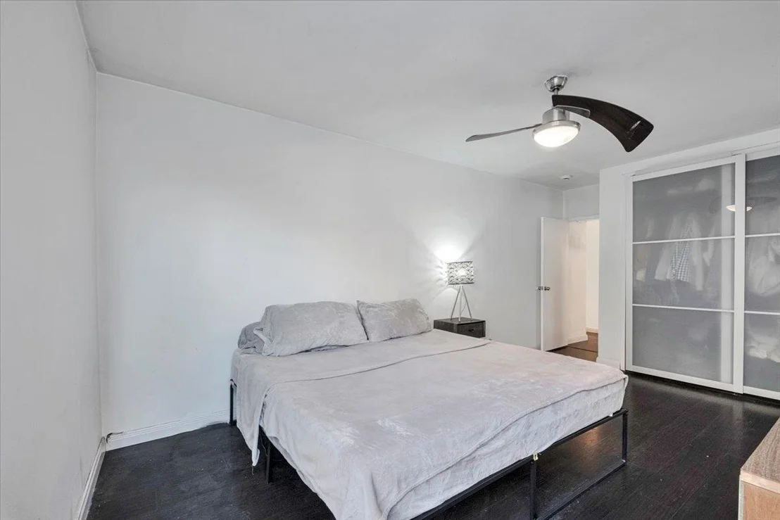 Photo of Unit 1A at 804 Bronx River Road