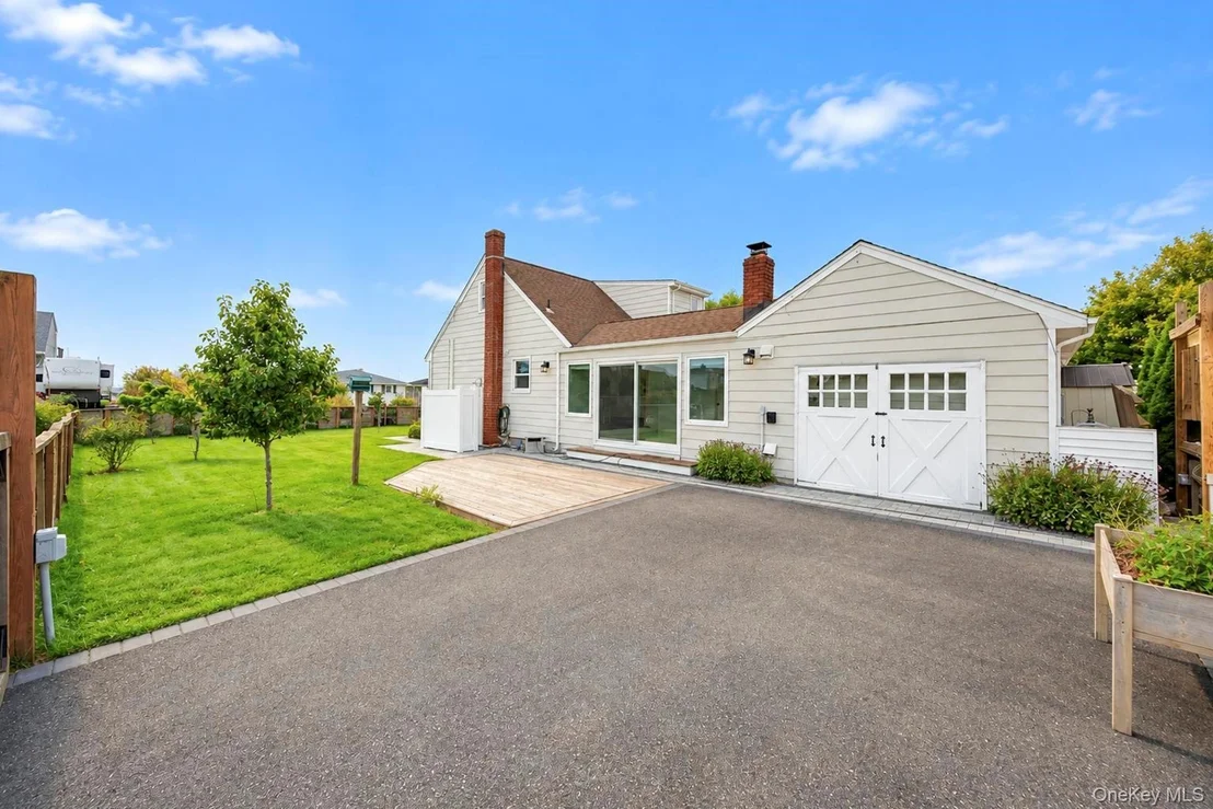 Photo of 79 Grandview Drive