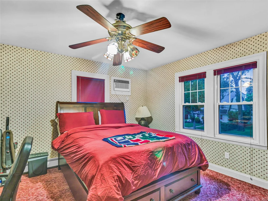 Photo of 108 Vincent Avenue