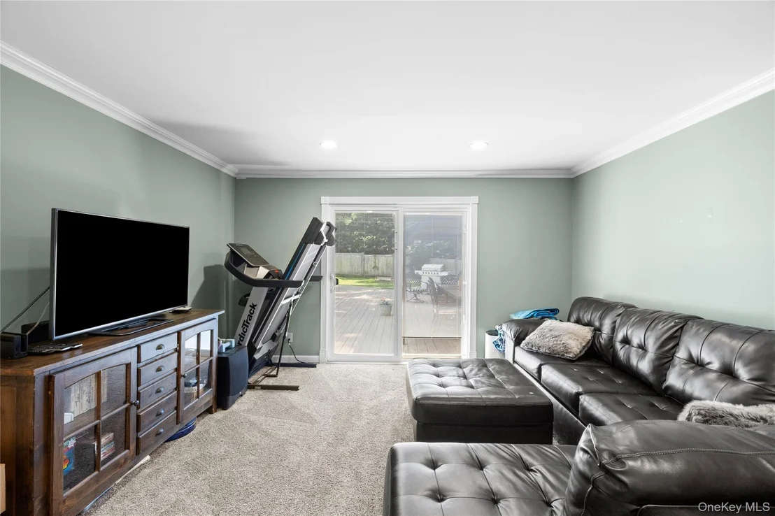 Photo of 6 Stratton Lane
