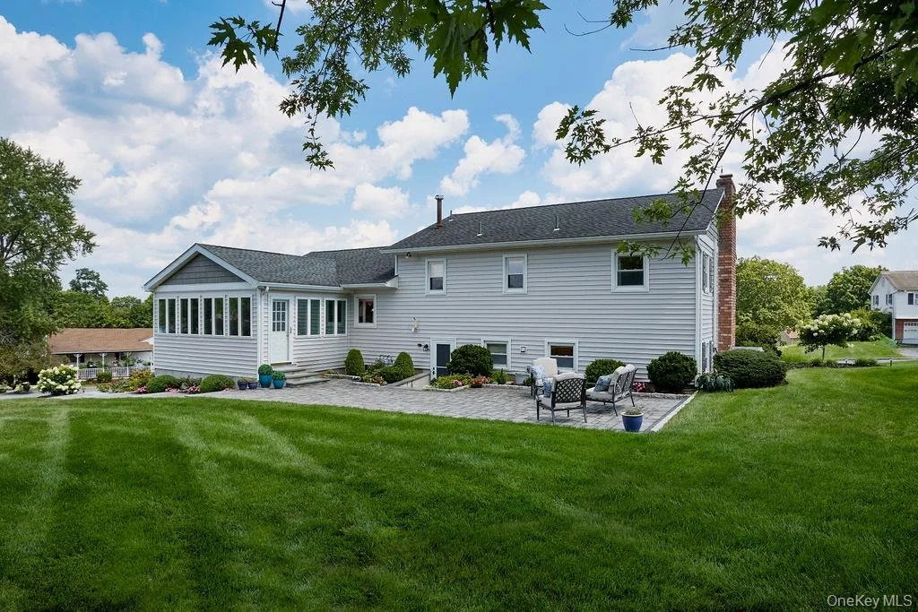 Photo of 8 Carroll Drive