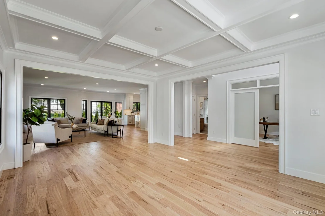 Photo of 33 3rd Street