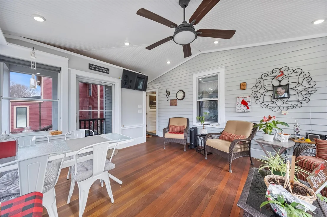 Photo of 187 Willow Avenue