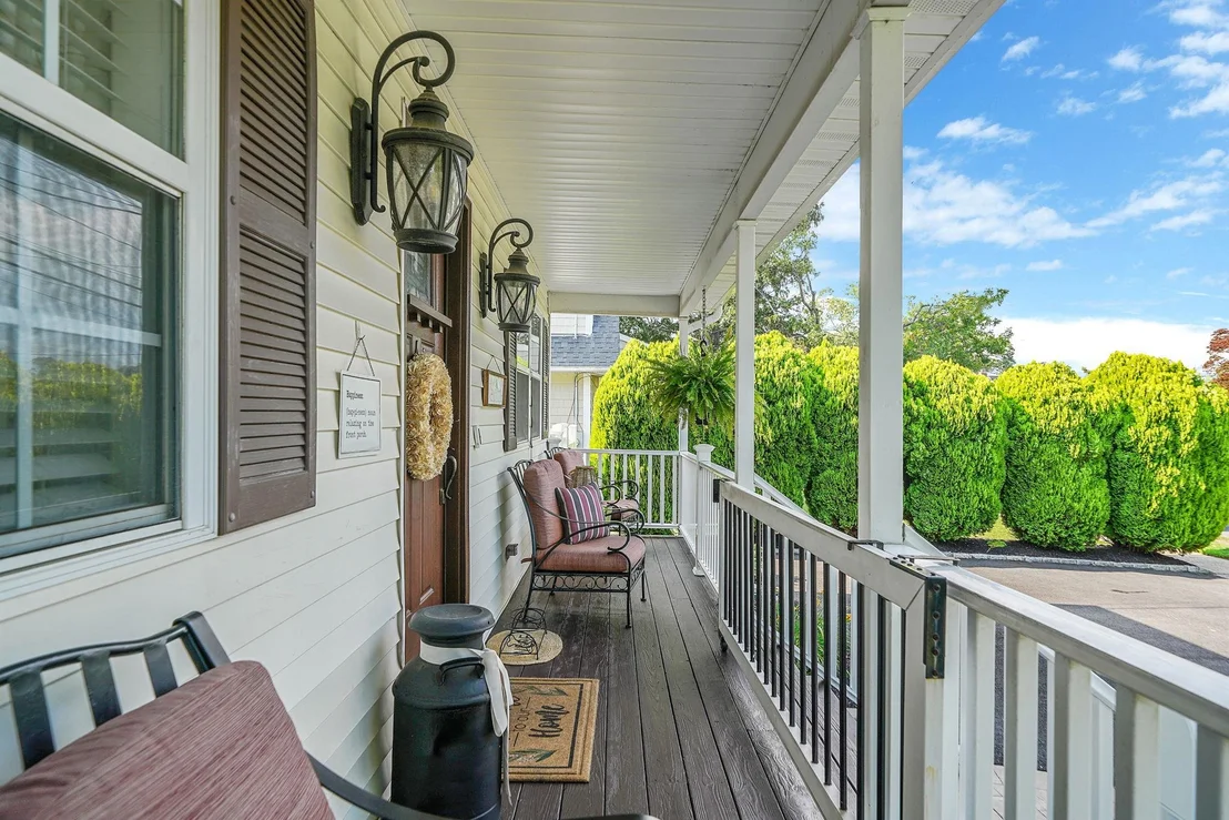 Photo of 4 Ferndale Boulevard