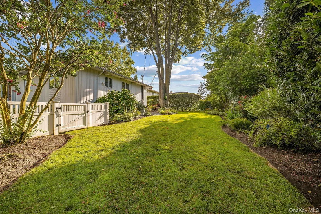 Photo of 1 Cortland Avenue