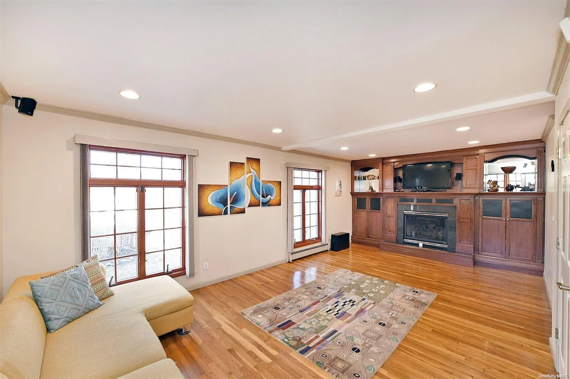 Photo of 54 Maple Place