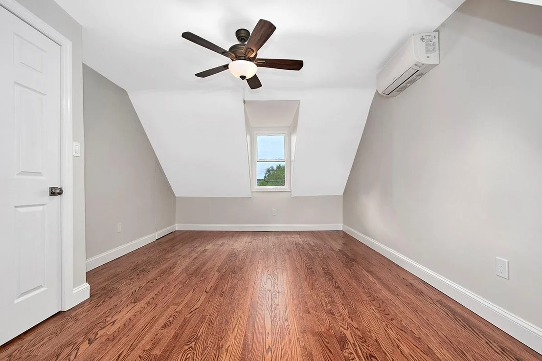 Photo of 15 Locust Street