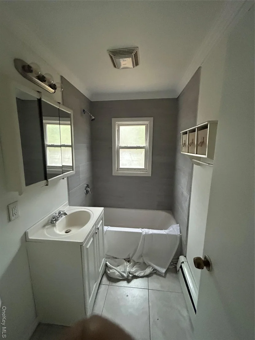 Photo of 155 Dahlia Drive