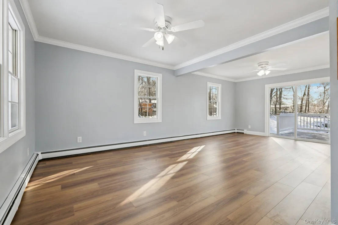 Photo of 95 Smithtown Road