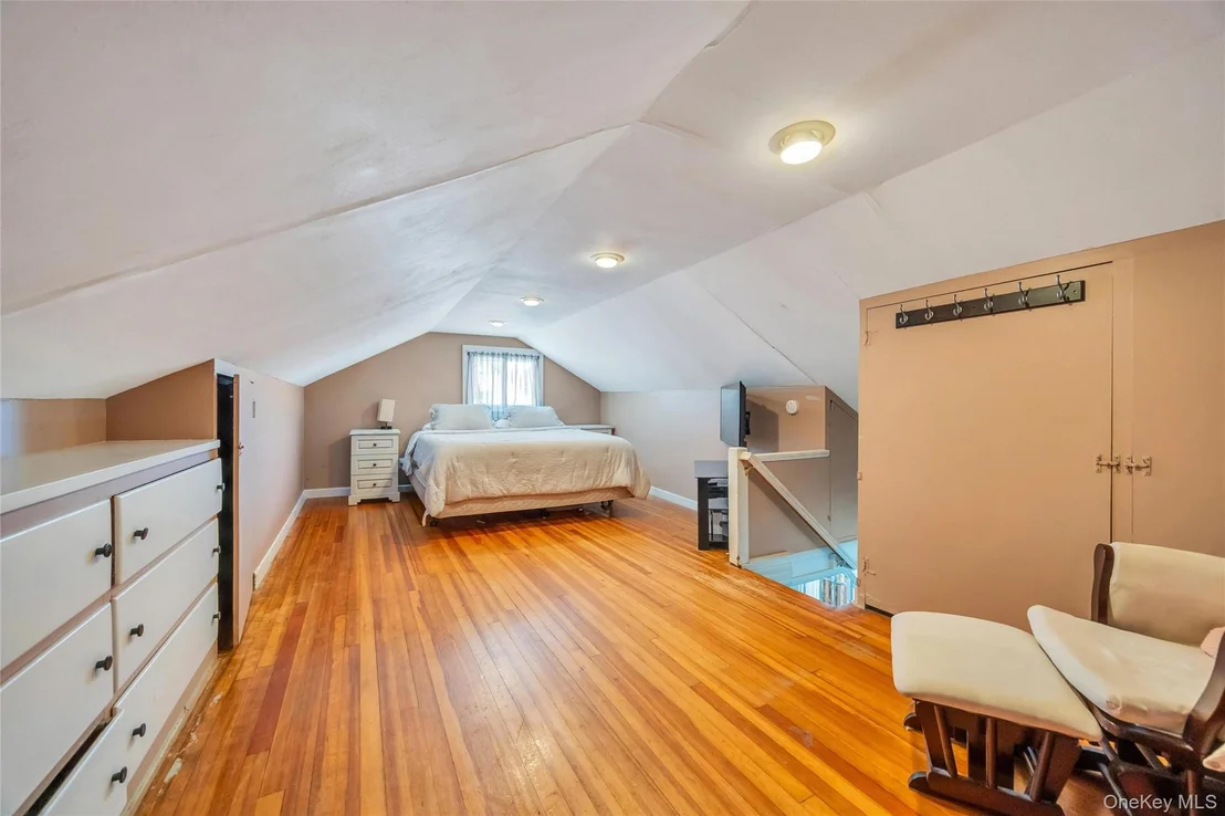 Photo of 11 Irving Place