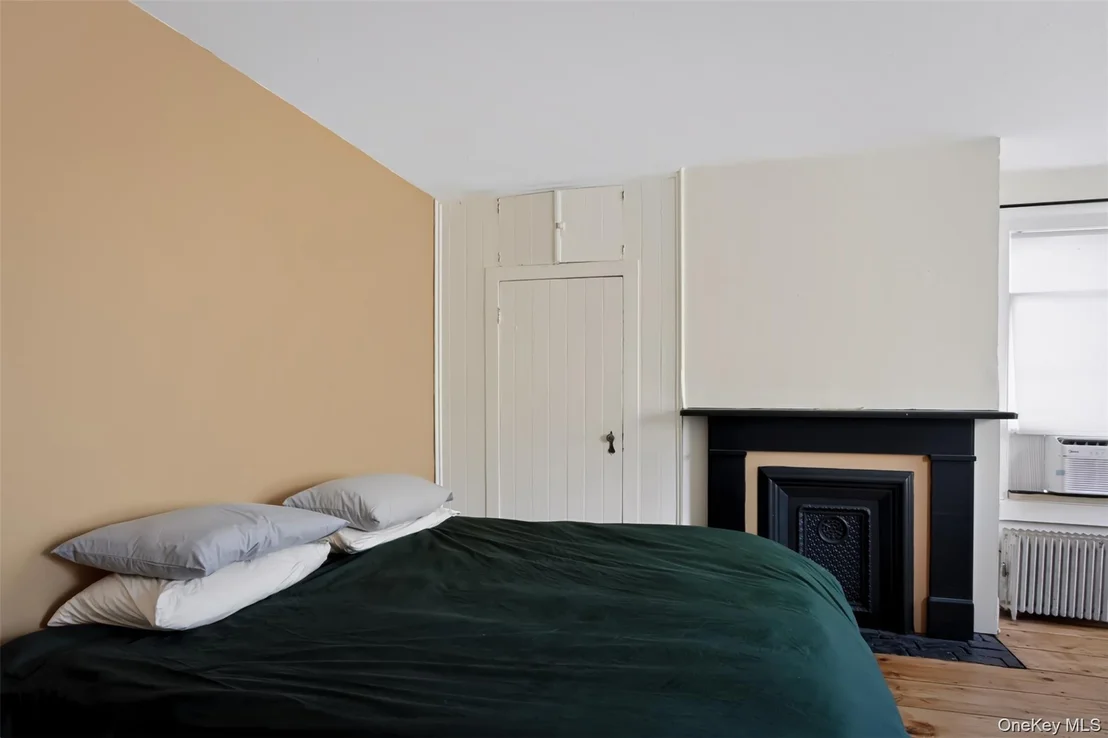 Photo of 69 Montgomery Street