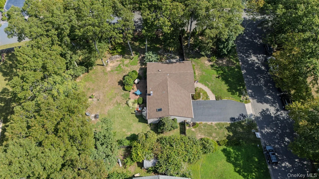 Photo of 24 Yosemite Lane