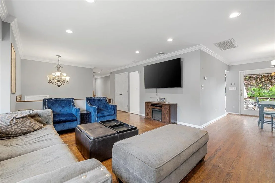 Photo of 11 Voorhis Drive