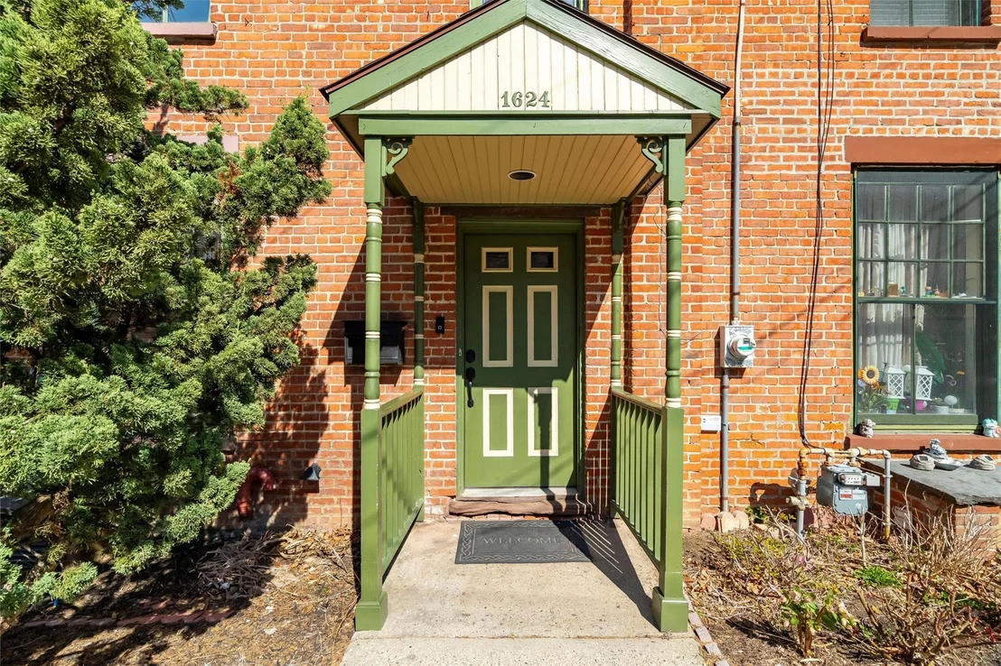 Photo of 1624 Park Street