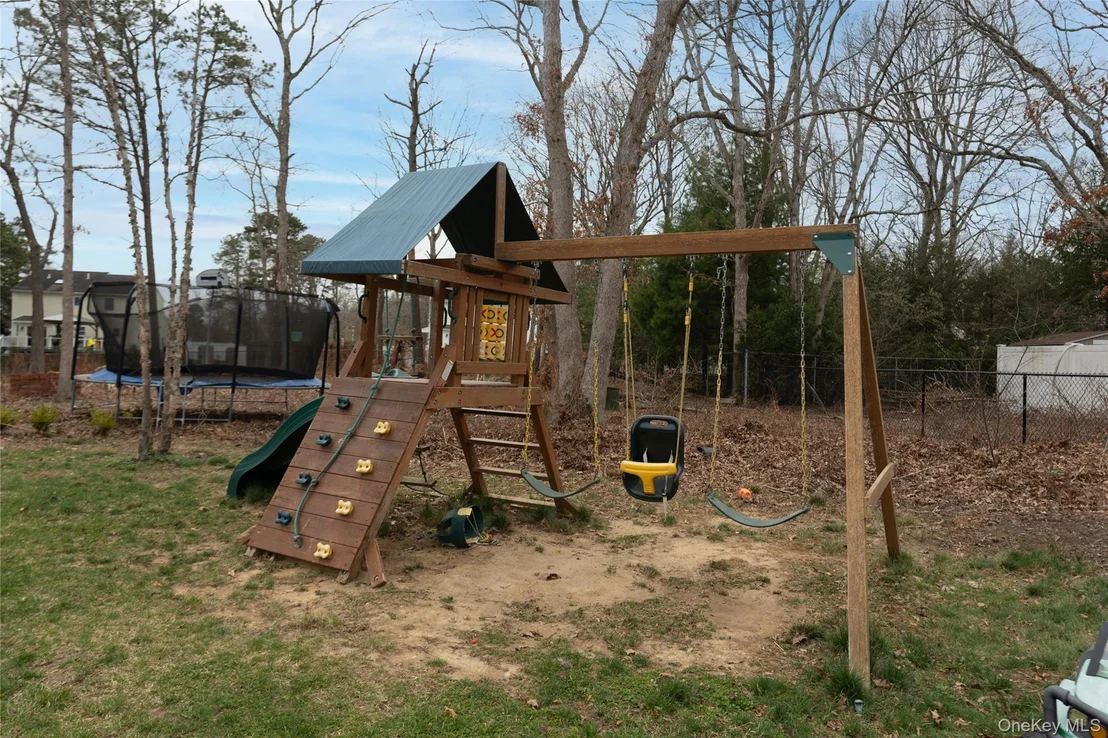 Photo of 140 Gull Dip Road