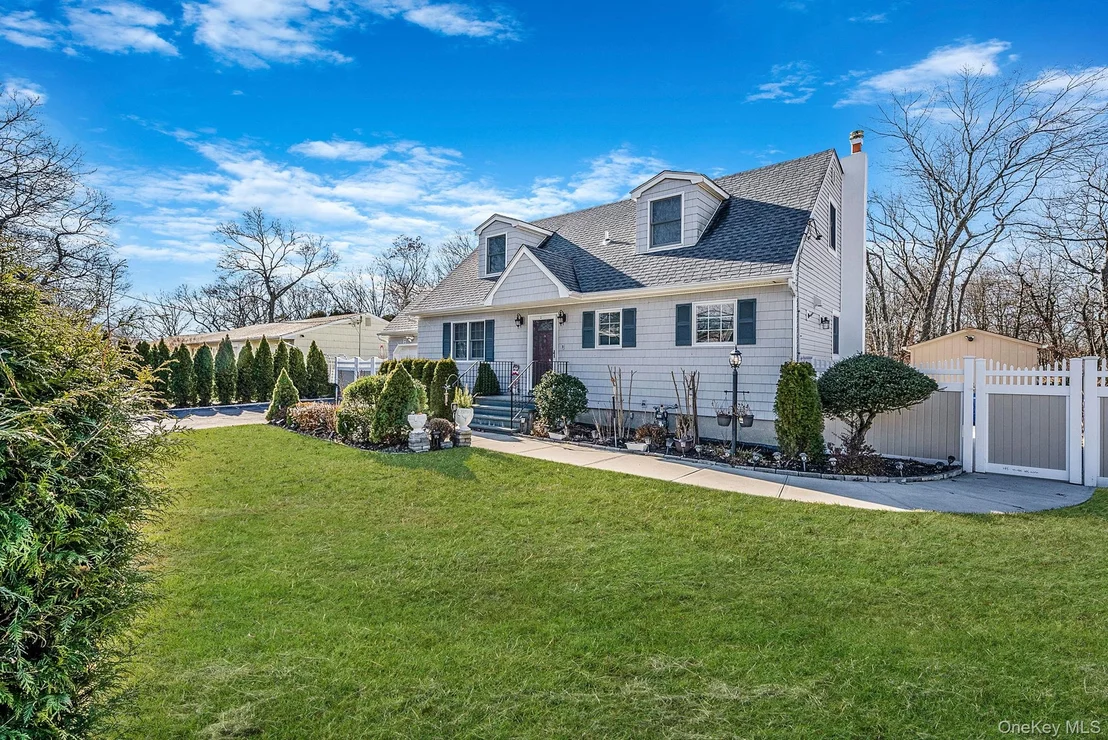 Photo of 20 Howe Road