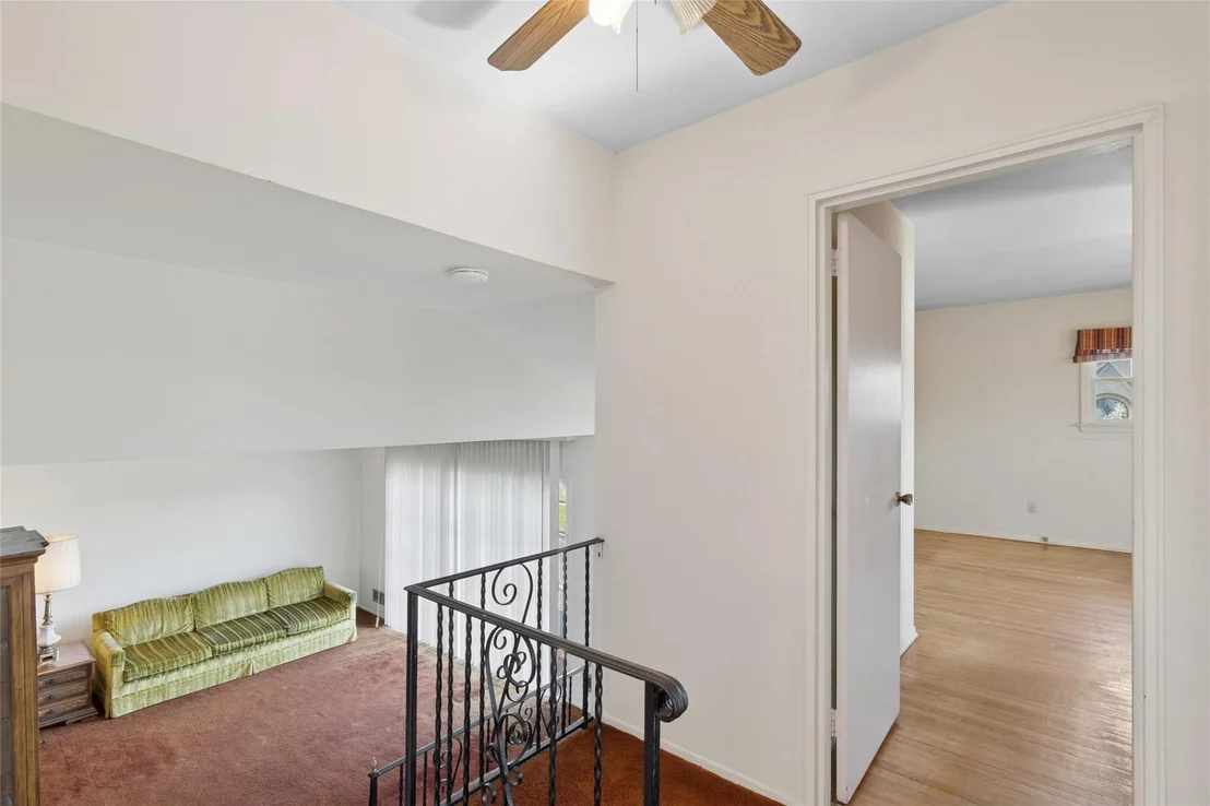 Photo of 56 Hayrick Lane
