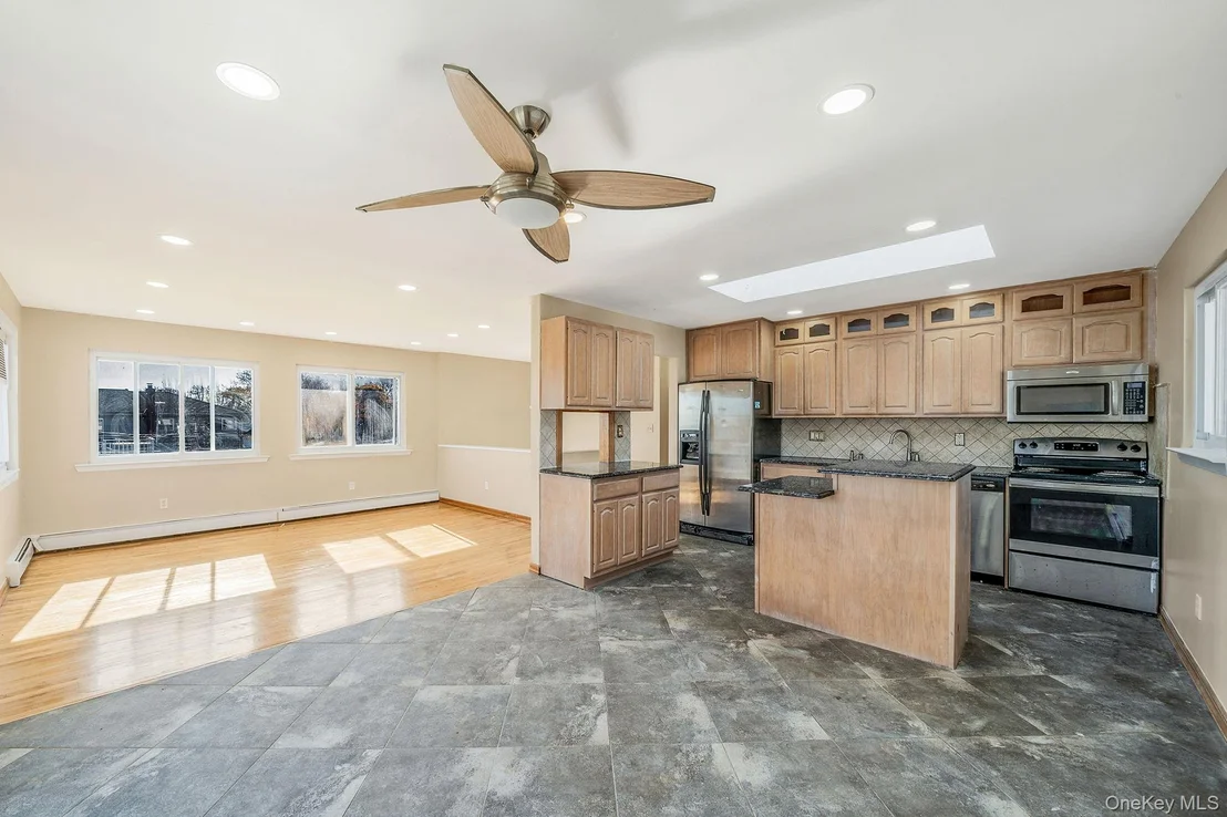 Photo of 4 Bay Place