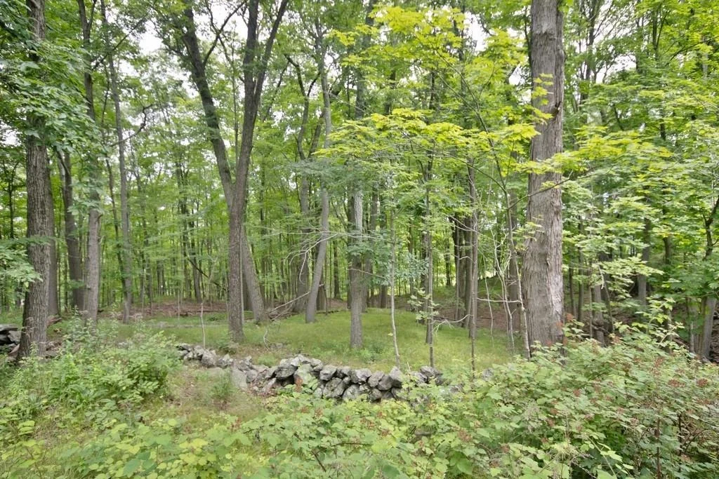 Photo of 107 Lane Gate Road