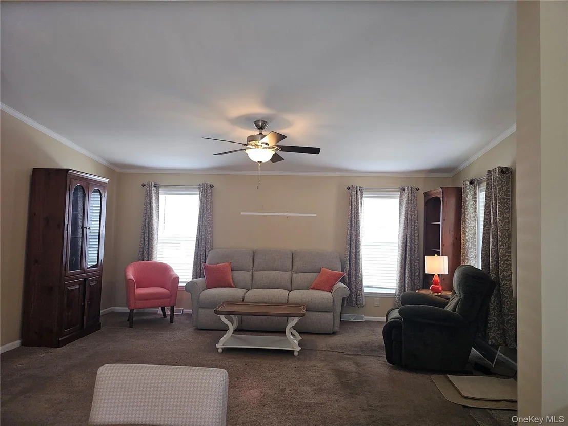 Photo of 32 Hidden Valley Drive