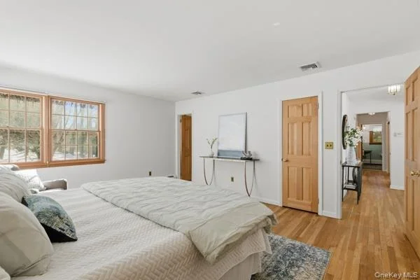 Photo of 117 Crest Drive