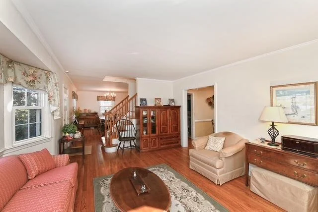 Photo of 24 Surrey Drive
