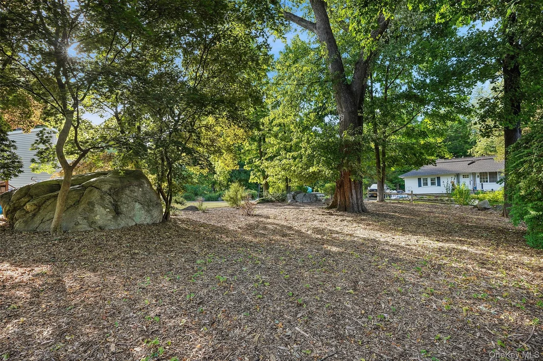 Photo of 9 Starview Avenue