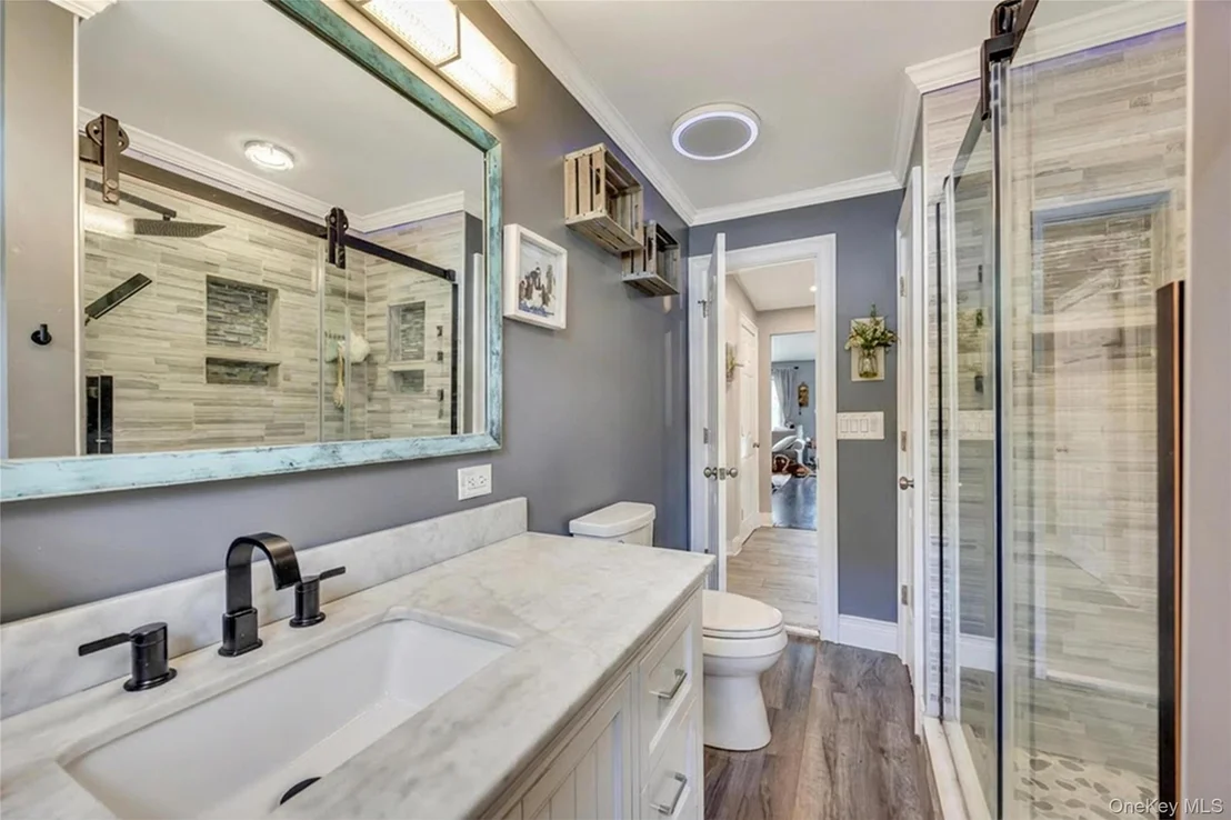 Photo of 115 Dahlia Drive