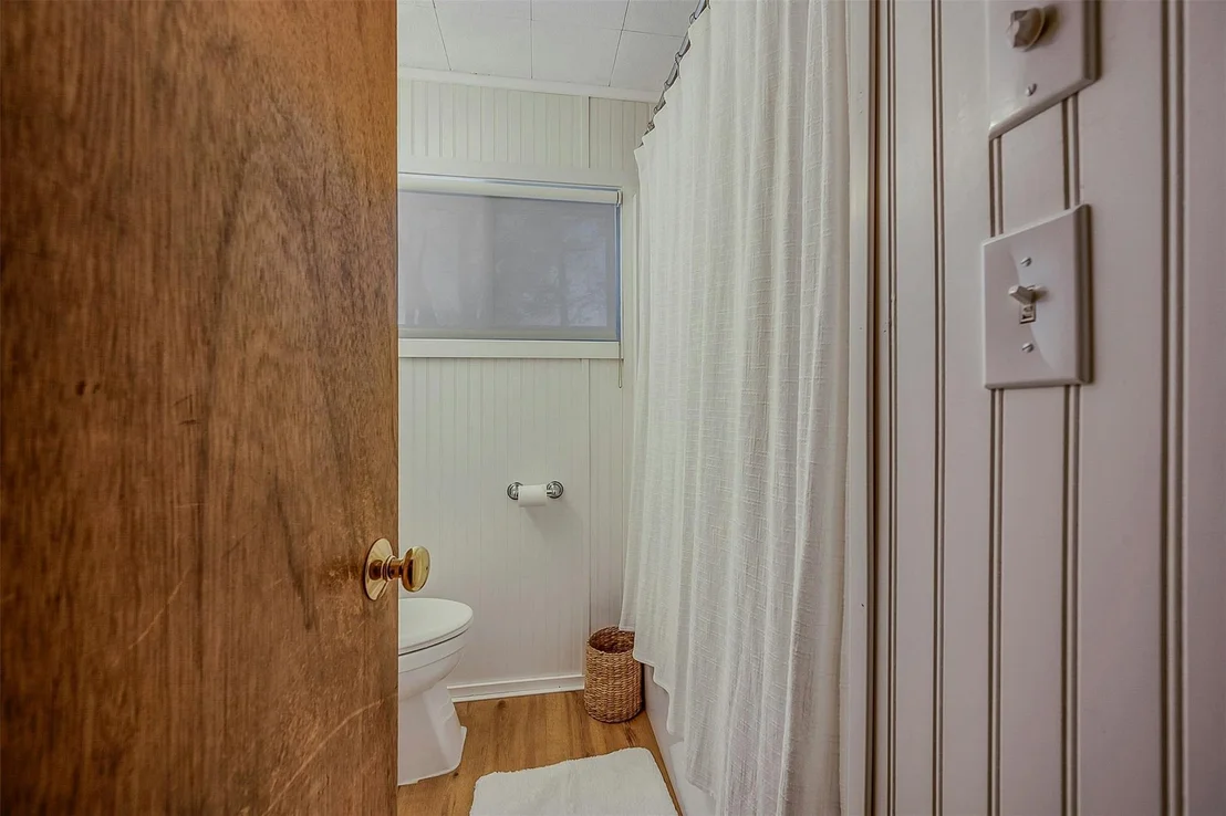 Photo of 75 Royal Avenue