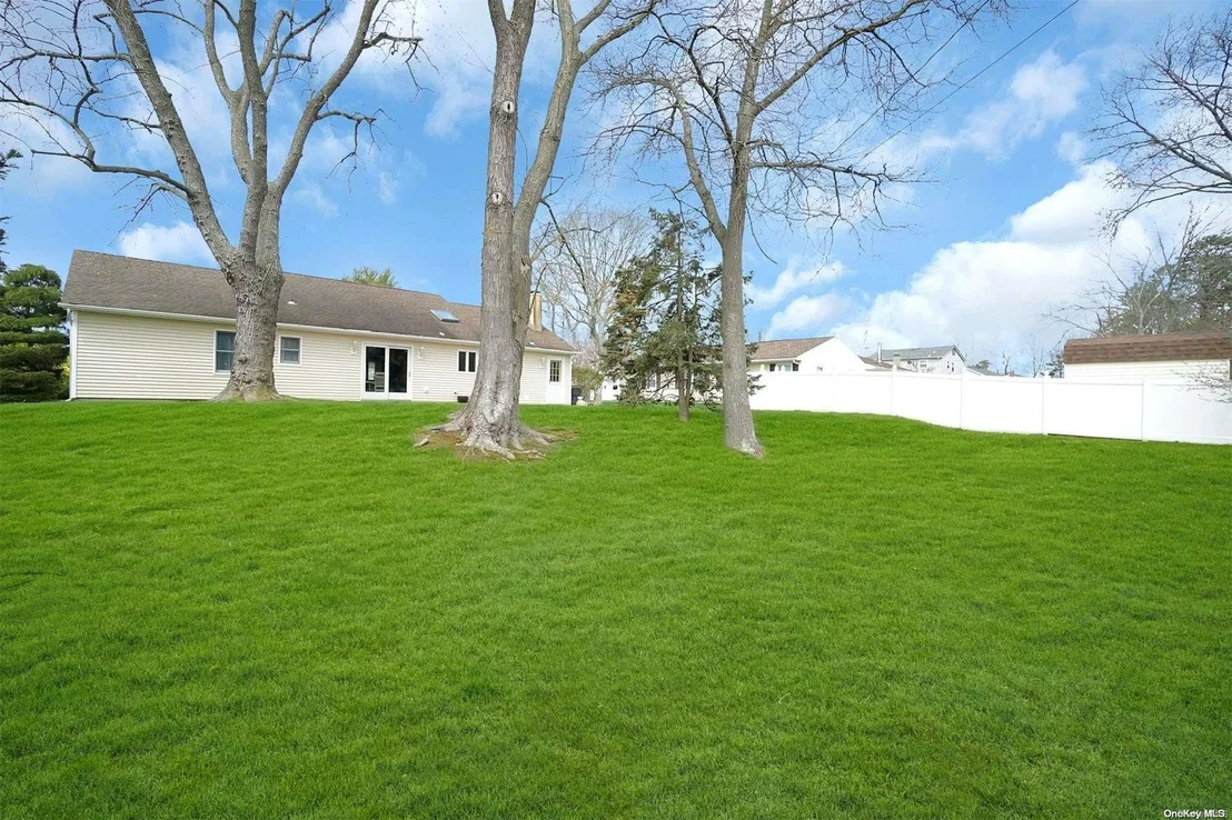 Photo of 9 Hallowell Lane