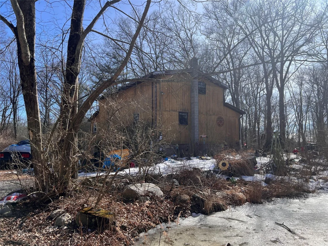 Photo of 2439 Bruynswick Road