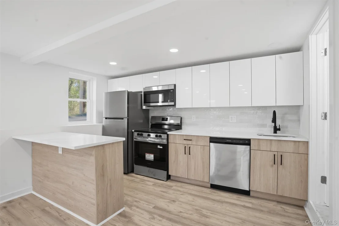 Photo of 116 Maple Street
