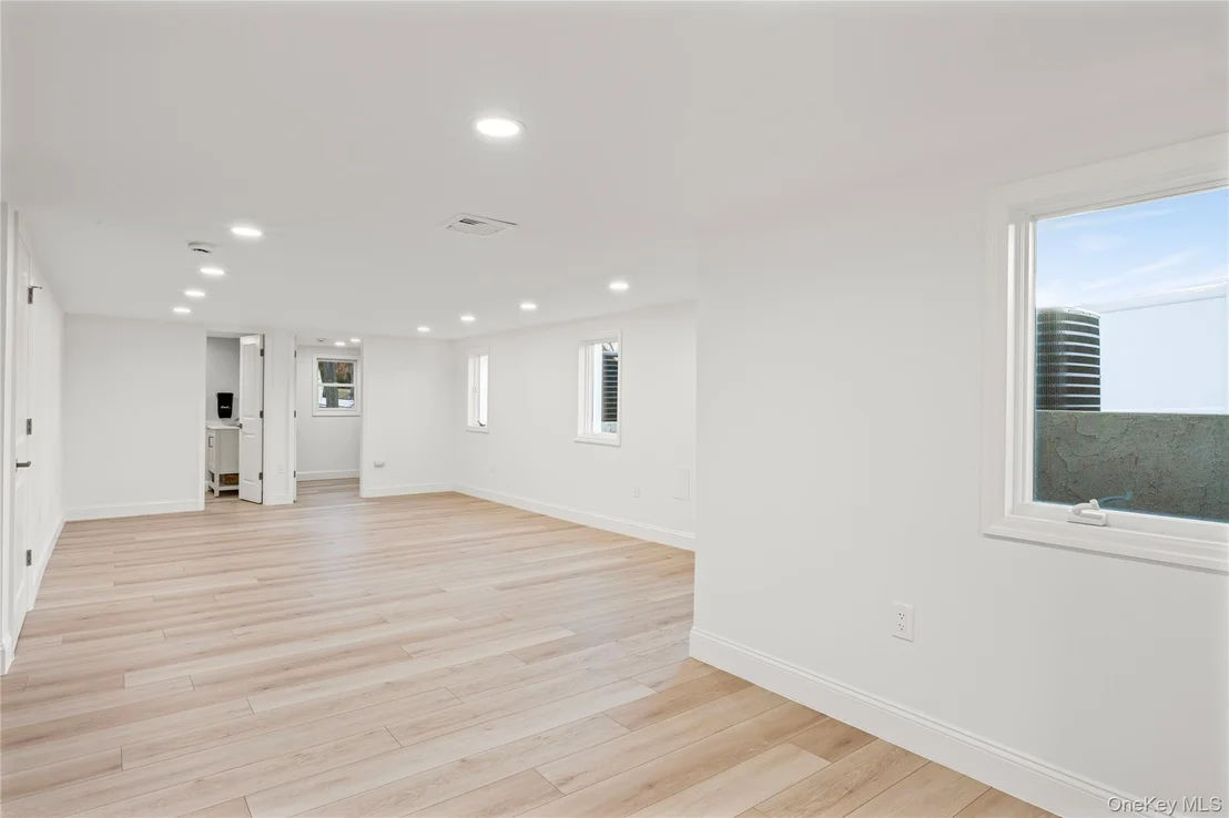 Photo of 5 Poplar Drive